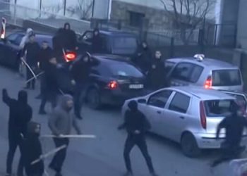 (FOTO) MASOVNA TUČA SRBA I CRNOGORACA U BEČU