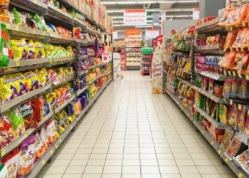 REŠENA DILEMA! Da li će prodavnice, supermarketi i trafike od utorka raditi do 18.00 ili 21.00? Evo šta je ODLUČENO