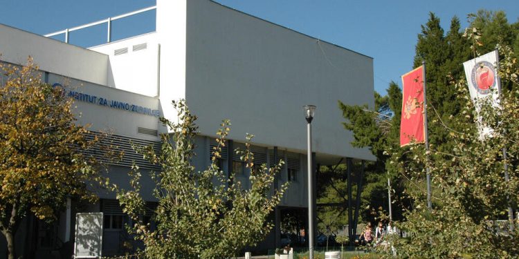 Registrovano još 577 slučajeva koronavirusa, preminulo osam osoba