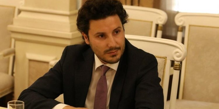 Uprava policije: Preduzimamo aktivnosti na zaštiti Abazovića