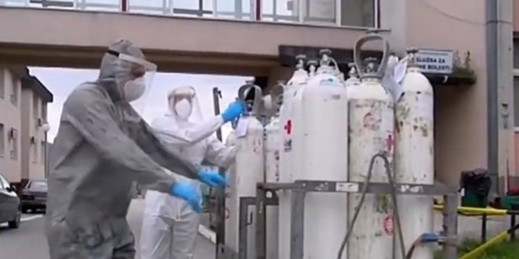 Novi Pazar: Šestoro na respiratorima, na liječenju 121 zaraženih