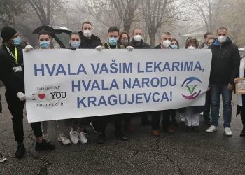 “Nismo vas zaboravili”: Pazarci odneli pomoć Kragujevčanima