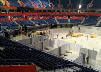 SITUACIJA OZBILJNA: U ARENI SMJEŠTENE ČITAVE PORODICE S OBOSTRANIM UPALAMA PLUĆA