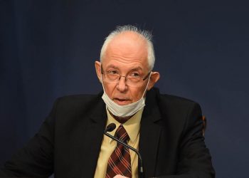 ALARMANTNI PODACI Kon: U ovom trenutku zarazno do 20.000 Beograđana