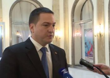 “TAČNO JE DA CIFRE RASTU I KOD DECE I KOD NASTAVNIKA” Ružić o zatvaranju škola, raspustu i ŠTA MU JE ŠARČEVIĆ OSTAVIO