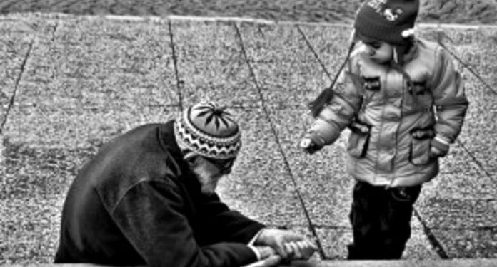 Davanje sadake sa nijetom ostvarivanje nekog dunjaluckog cilja (izliječenja bolesnog, otklanjanja belaja i slicno)