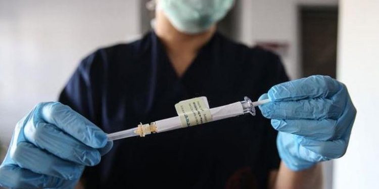 „Pfizera“ i „BioNTecha“ od danas u Velikoj Britaniji: Počinje masovna vakcinacija