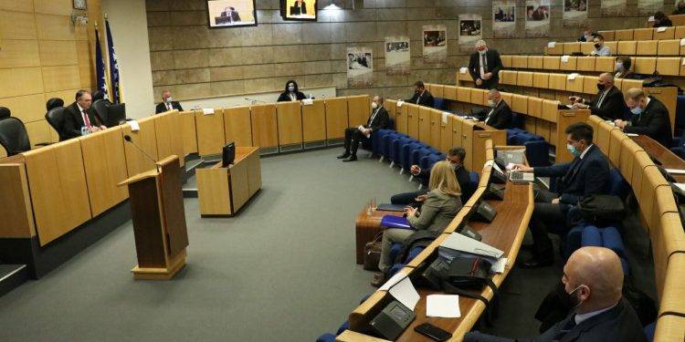 Prekinuta sjednica Doma naroda, izvjesno je da Federacija neće dobiti budžet za 2021. prije Nove godine