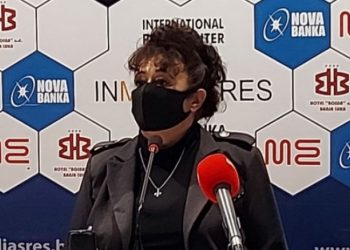 Sonja Karadžić-Jovičević: Tabla sa Radovanovim imenom treba biti uklonjena!