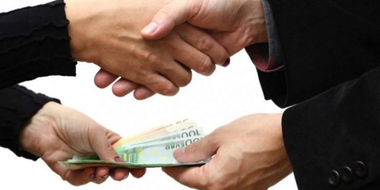 DA LI STE I GDE MORALI DA DATE MITO? Novo istraživanje o korupciji u Srbiji: Evo ko ga sporvodi i kako su građani odgovorili na KLJUČNO PITANJE