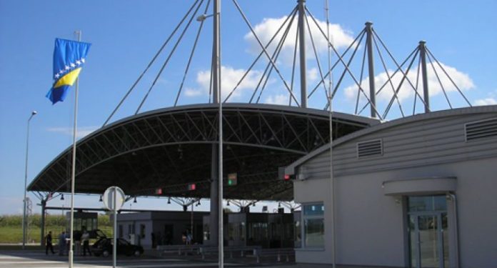KAKO SRBIJA (NE)POŠTUJE DRŽAVU BIH: GRAĐANI RS MOGU BEZ TESTA, A OSTALI GA MORAJU IMATI