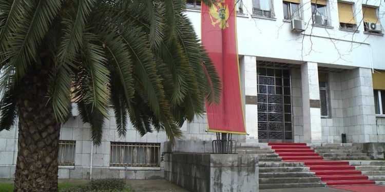 Skupština Crne Gore usvojila izmene Zakona o slobodi veroispovesti