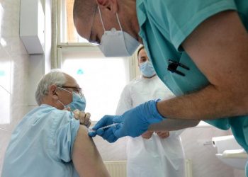 ČETIRI SATA POSLE FAJZERA: Dr Kon otkrio kako se oseća posle primanja vakcine
