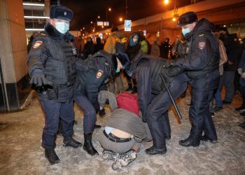 Ruski opozicionar Alexey Navalny priveden na aerodromu u Moskvi