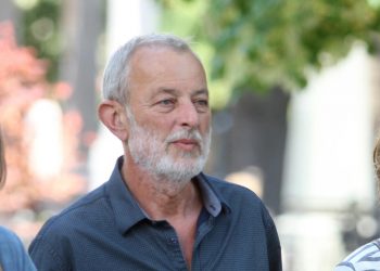 MUP SE OGLASIO O HAPŠENJU MIKE ALEKSIĆA: Osumnjičen da je zlostavljao 5 učenica, sumnja se da ih ima još! Poziv žrtvama da se jave