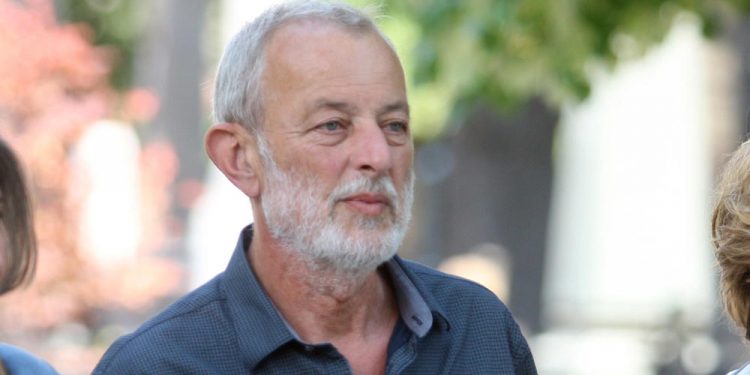 MUP SE OGLASIO O HAPŠENJU MIKE ALEKSIĆA: Osumnjičen da je zlostavljao 5 učenica, sumnja se da ih ima još! Poziv žrtvama da se jave