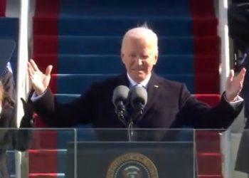 BAJDEN POLOŽIO ZAKLETVU: Amerika dobila novog, 46. predsednika! Zasutavljeni svi letovi iznad Vašingtona! (VIDEO)