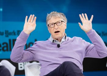 Meksički kardinal: “Cjepivo protiv COVID-19 u sebi sadrži sotonske mikročipove, a Bill Gates je umislio da je prorok”