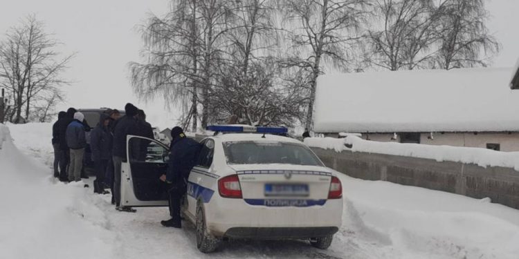 Sjenica / Policija tijelo i pištolj pronašla u šumi kod Dolića