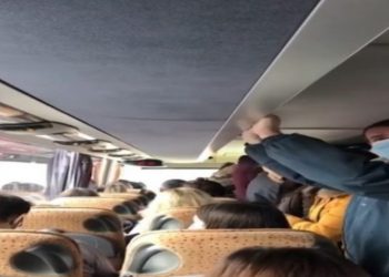 (VIDEO) NOVOPAZARSKI AUTOBUS PUN, A VOZAČE BAŠ BRIGA