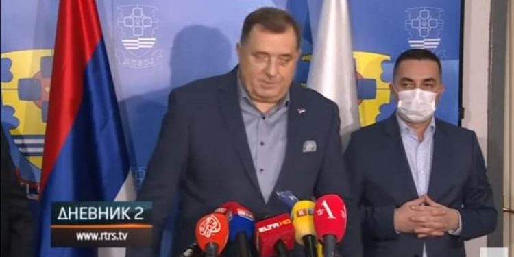 NE PAMTI SE KADA JE DODIK BIO OVOLIKO UZRUJAN: “Nema toga, nema te sile, osim ako nas NATO ovde bombarduje…” (VIDEO)