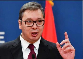 Vučić: Građanima u maju i novembru po 30 eura, penzionerima još 50