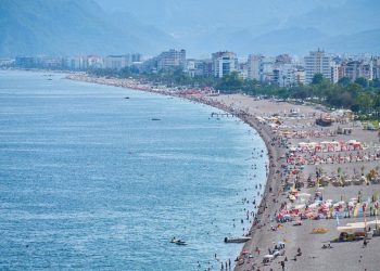 Turska uprkos pandemiji privukla 12,7 miliona turista u 2020. godini