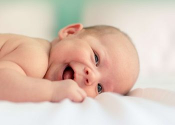 ZAMENILA SAM OKO 5.000 BEBA: Medicinska Sestra Obolela Od Raka, Pa Na Samrti Iznela JEZIVO PRIZNANJE