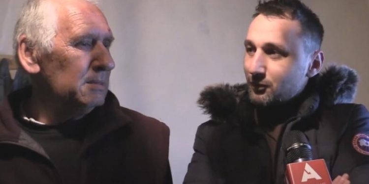 (VIDEO) Jasmin uz pomoć donatora platio dug za struju: Enveru nakon dvogodišnjeg mraka ponovo svijetli