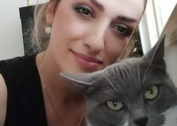 Sarajevska priča o bebi koja je ostavljena u kartonskoj kutiji: “Nikoga ne osuđujem, samo želim znati ko sam”
