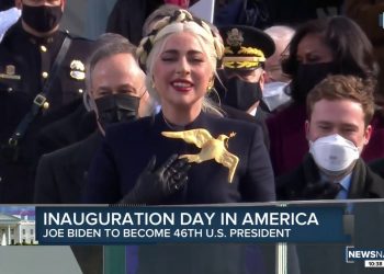 Lady Gaga intonirala američku himnu na inauguraciji Joea Bidena