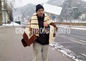 (VIDEO) ŠTRAJK DEMOBILISANOG BORCA: SAMO ME MRTVOG MOŽETE VRATITI U GRAD KOJI SAM BRANIO