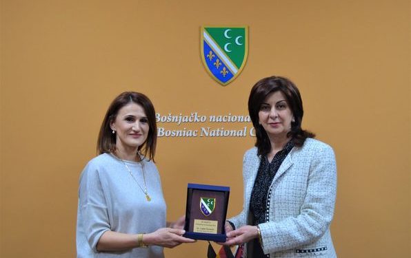 PLAKETA BNV ZA DR. LEJLU ĆERANIĆ