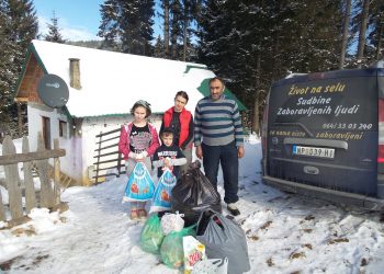 Pomozimo ovoj porodici koja živi u veoma teškim uslovima (Video)