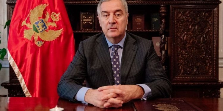 Đukanović nije mogao biti uključen u proces nabavke vakcine