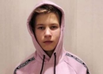 “NAŠLA SAM SAMO NJEGOV BICIKL NA KEJU” Majka tinejdžera koji je nestao u Pančevu u suzama, policija pretražuje obalu reke, priča s njegovim drugovima