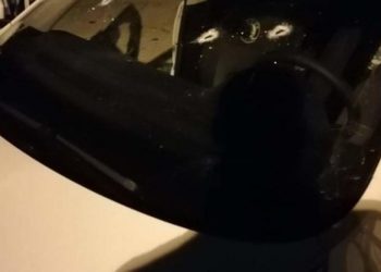 NOVI DETALJI DRAME U VRNJAČKOJ BANJI Nakon pljačke zapucali na policajce: Meci prošli kroz ŠOFERŠAJBNU patrolnog vozila (FOTO)