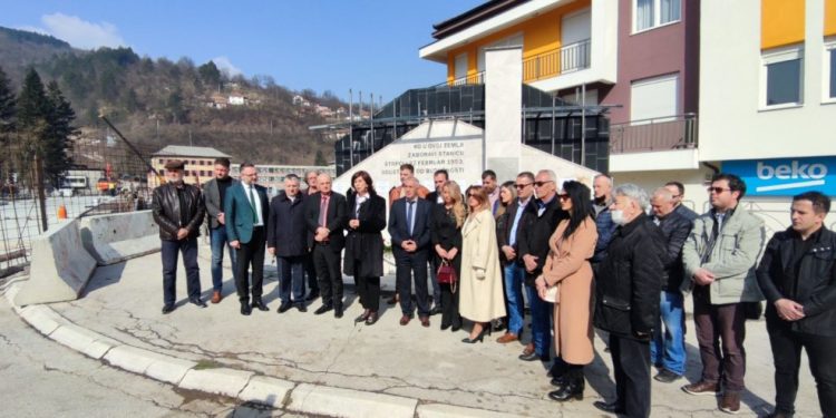 Delegacija BNV objelježila 28 godina od zločina u Štrpcima