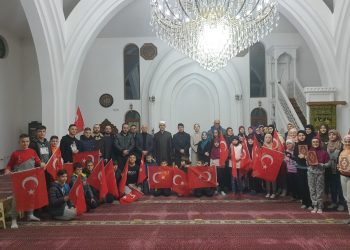 Udruženje Turaka u Srbiji posjetili Sultan Fatih džamiju u Tutinu