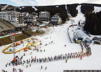 Na Kopaoniku preko 7 000 posetilaca, inspekcija iz Raške obavlja nadzor