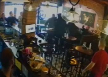 Novi Pazar: Objavljen VIDEO Snimak TUČE U Kafiću U Kojoj Je Učestvovao Irfan Cale Ugljanin