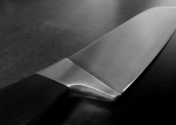 UŽAS U ROŽAJAMA: SIN UBIO OCA