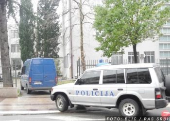 VATRENI OBRAČUN U CRNOJ GORI Muškarac upucan usred dana ispred kafića!