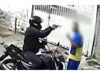 Uperio mu pištolj u glavu, prijetio da će ga ubiti: A onda mu je čovjek rekao za koji klub navija…
