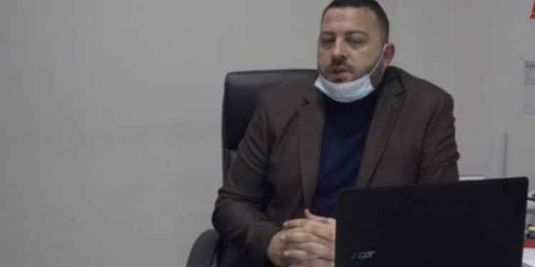 (VIDEO) U Tutinu privrednici poštuju antiepidemijske mjere