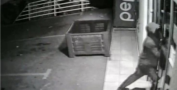 Sandžak / Video Snimak Krađe U Centru Grada, Ukrao Veću Količinu Novca