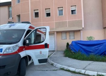 SITUACIJA U NOVOM PAZARU SVE TEŽA! Preminulo troje, 105 pregleda u Covid ambulanti