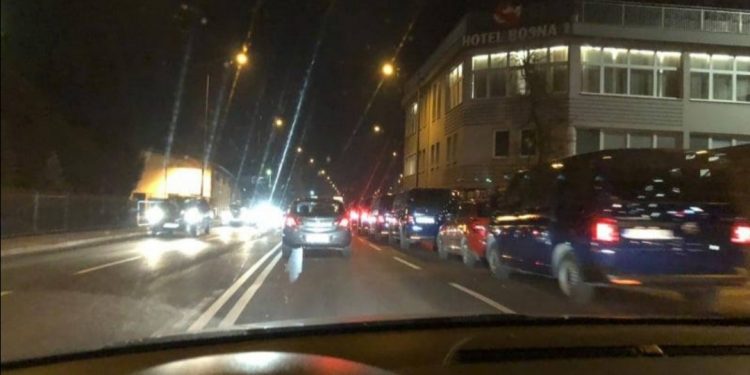 (VIDEO) VELIKA RACIJA NA ILIDŽI: BILI SMO NA LICU MJESTA