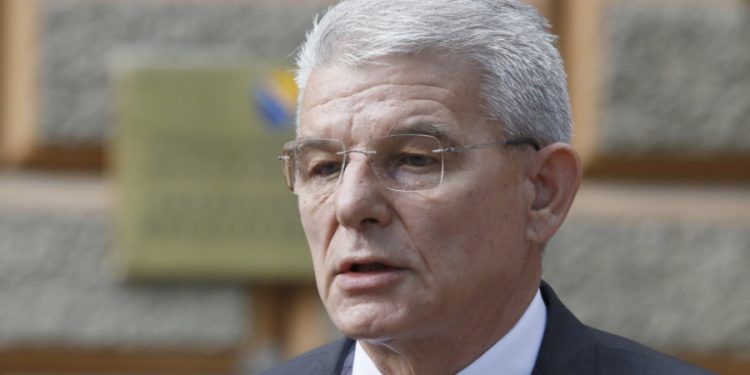 DŽAFEROVIĆ ČESTITAO 1. MART – DAN NEZAVISNOSTI BIH: “Nikada ne smijemo zaboraviti generaciju koja je rekla ne…”