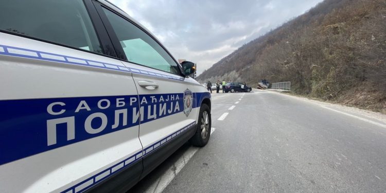 Saobraćajna nesreća na Ibarskoj magistrali, ima poovređenih